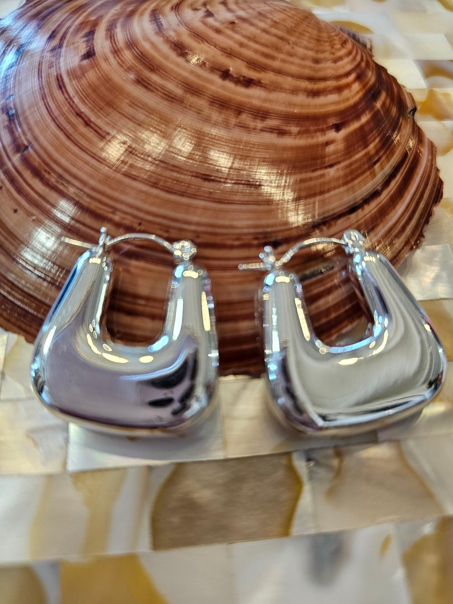 SQUARE CRUSH STERLING SILVER PLATED EARRINGS