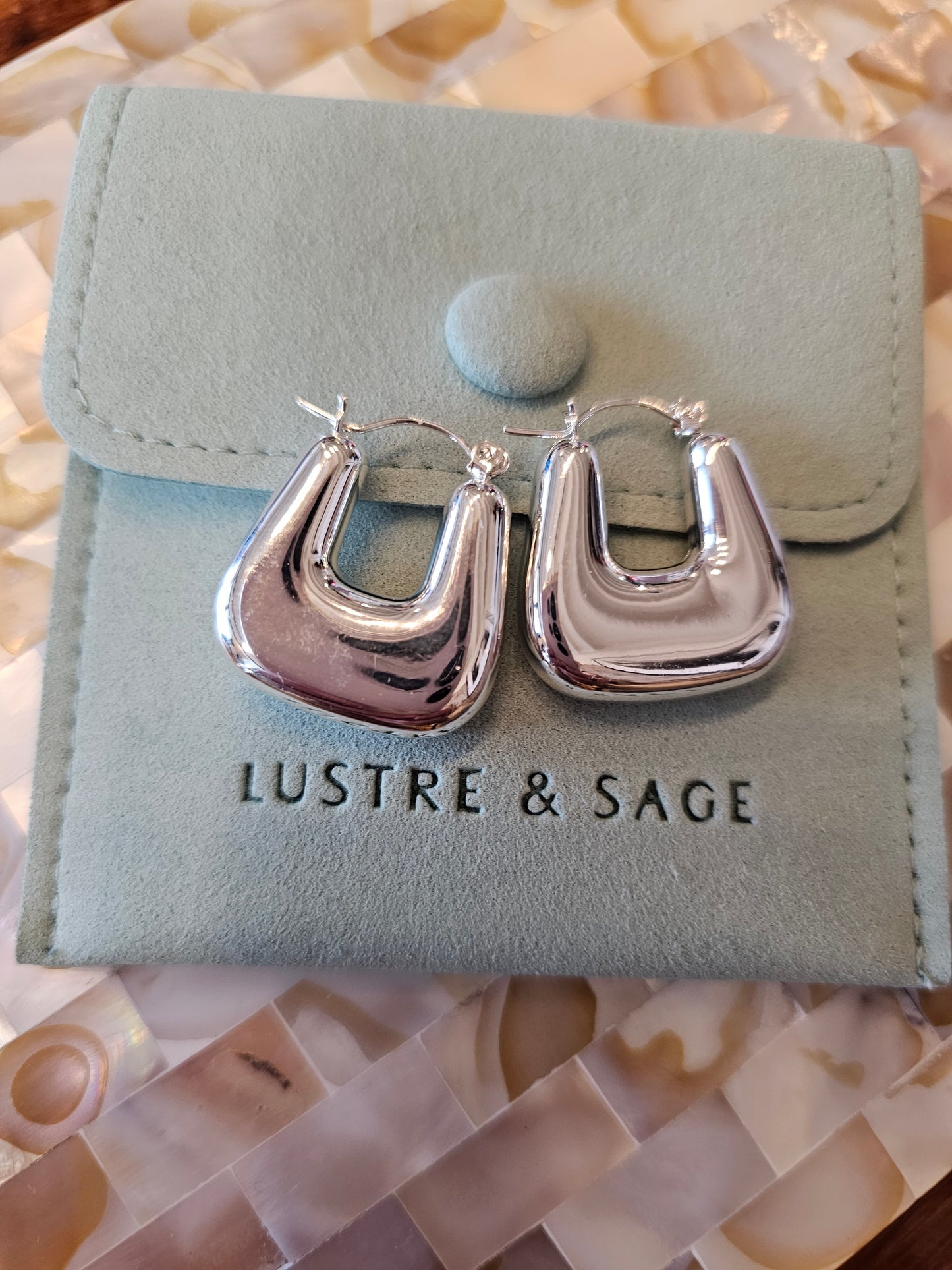 SQUARE CRUSH STERLING SILVER PLATED EARRINGS