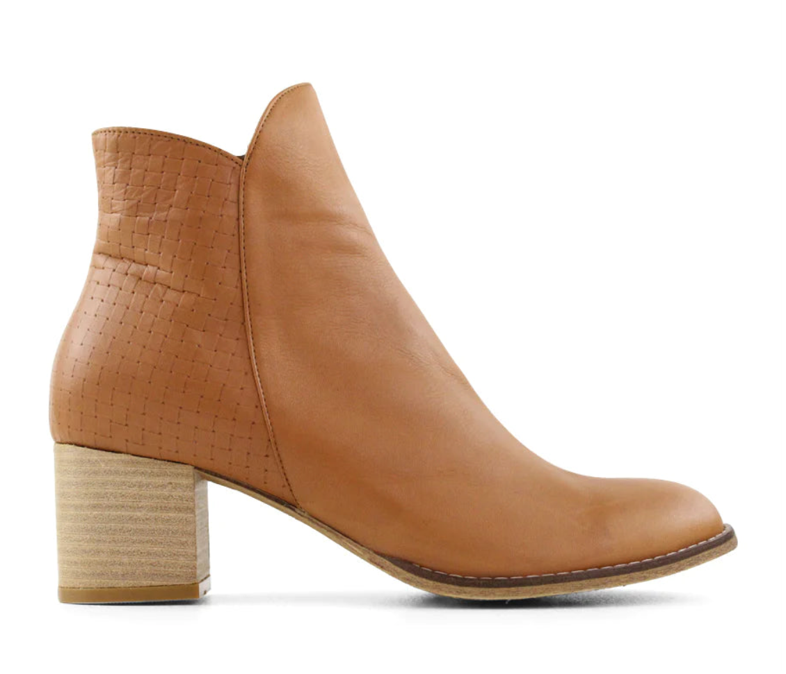 Bueno Essa Ankle Boots - tan side view